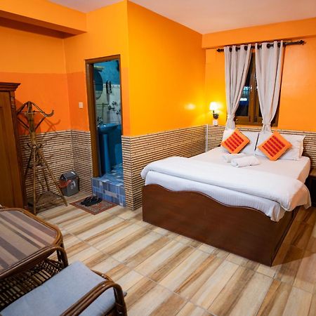 Zostel Pokhara Hostel Kültér fotó