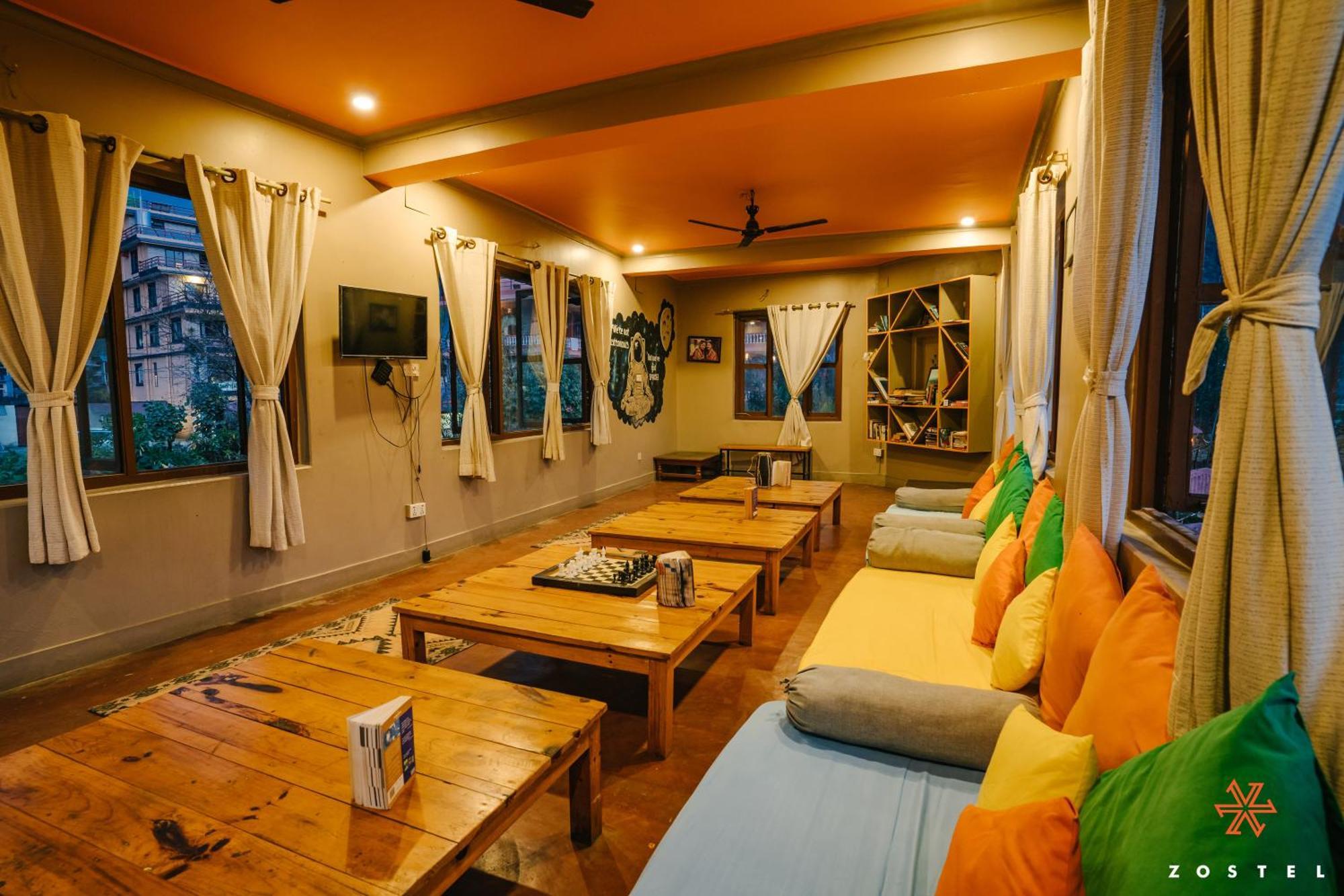 Zostel Pokhara Hostel Kültér fotó