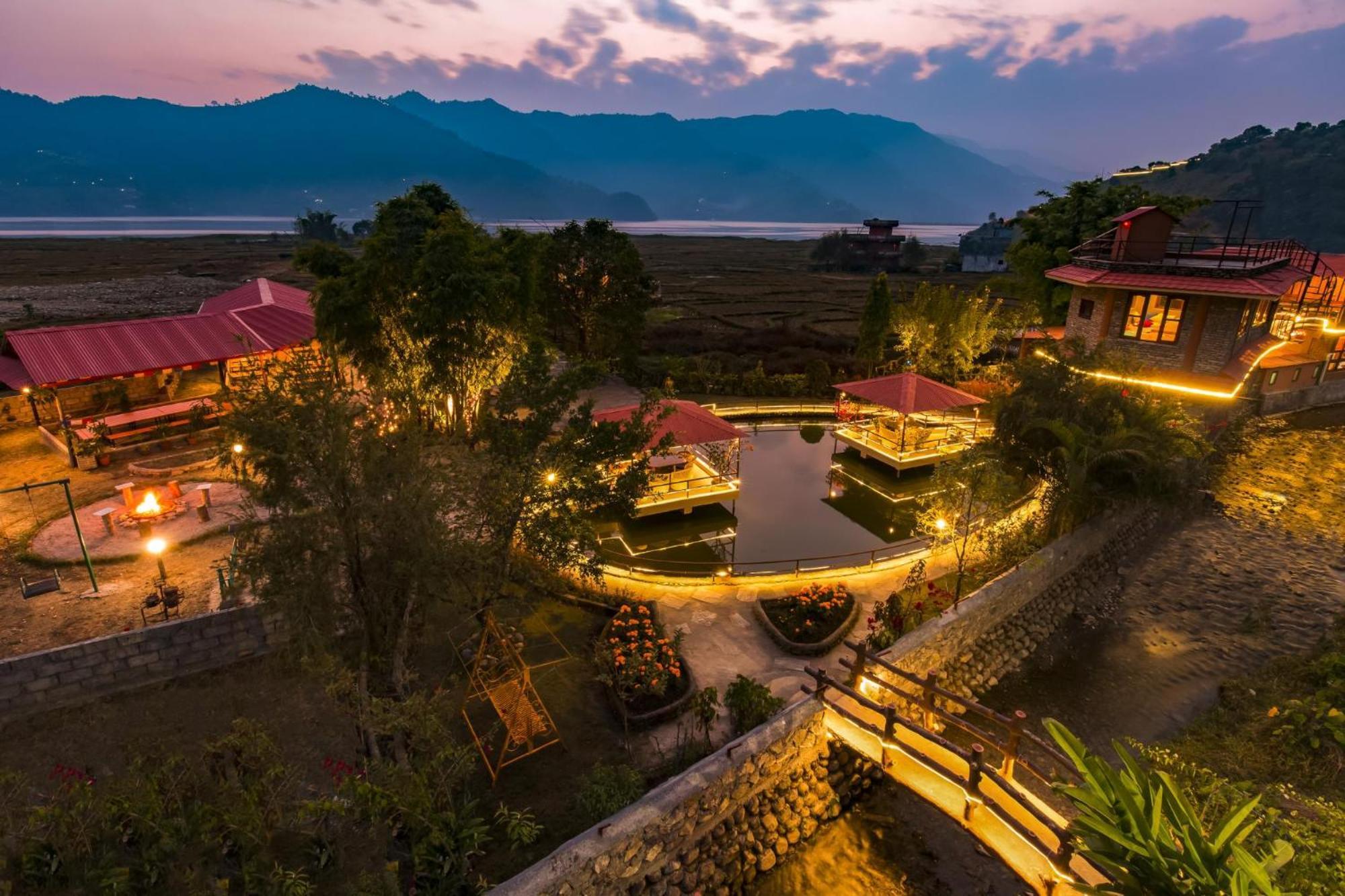 Zostel Pokhara Hostel Kültér fotó